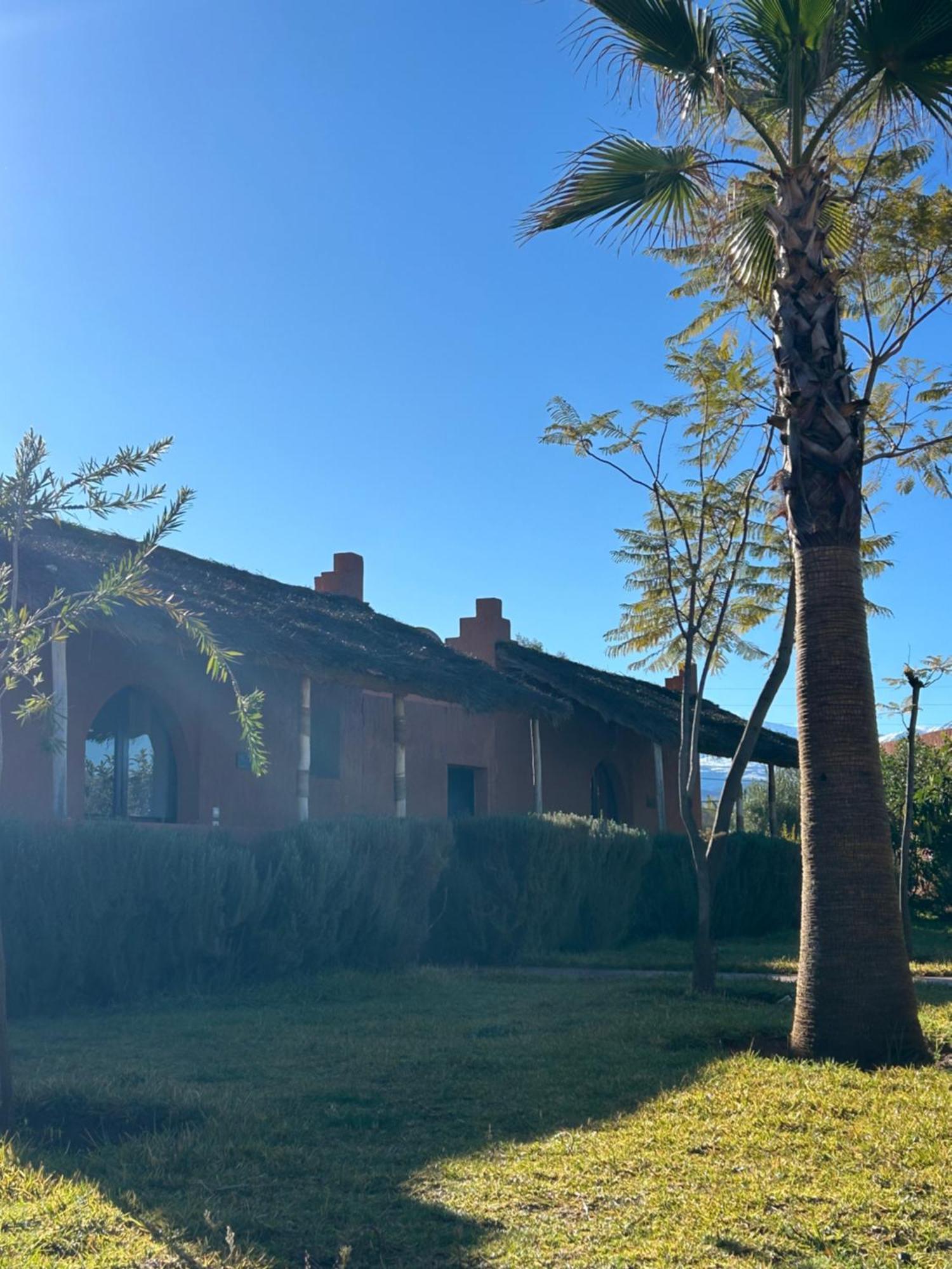 Hotel Les Orangers De L'Ourika Douar Akkara Esterno foto